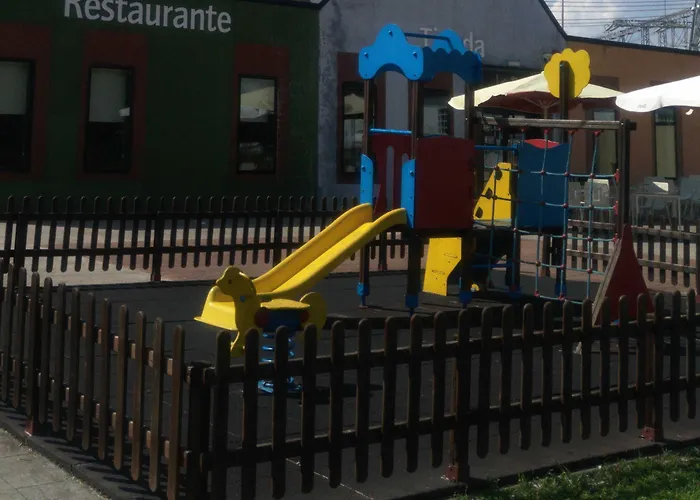 As Ponferrada Otel Columbrianos